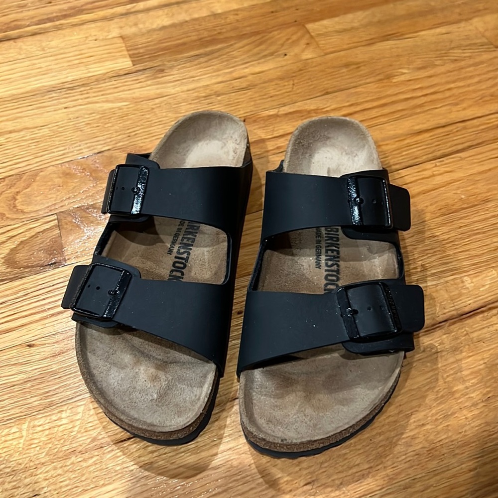 Women’s Birkenstock “Arizona - Birko-Flor” - Size 10